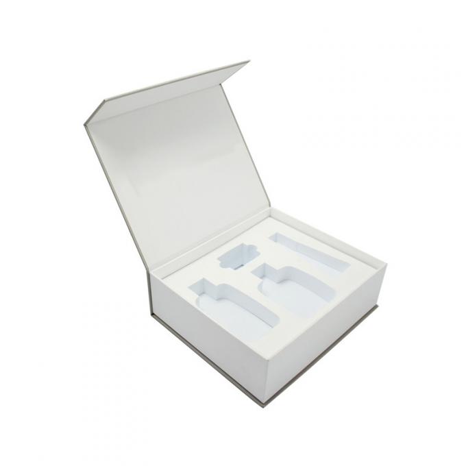 C1S bianchi C2S profumano il contenitore di regalo magnetico rigido d'imballaggio dell'inserzione della schiuma della scatola 1